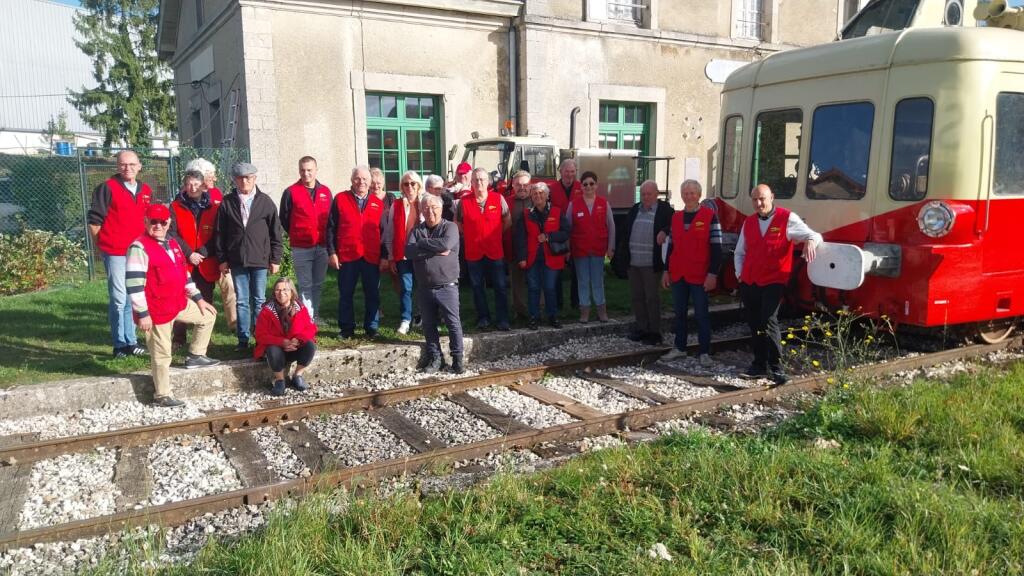 gilets rouges 2025